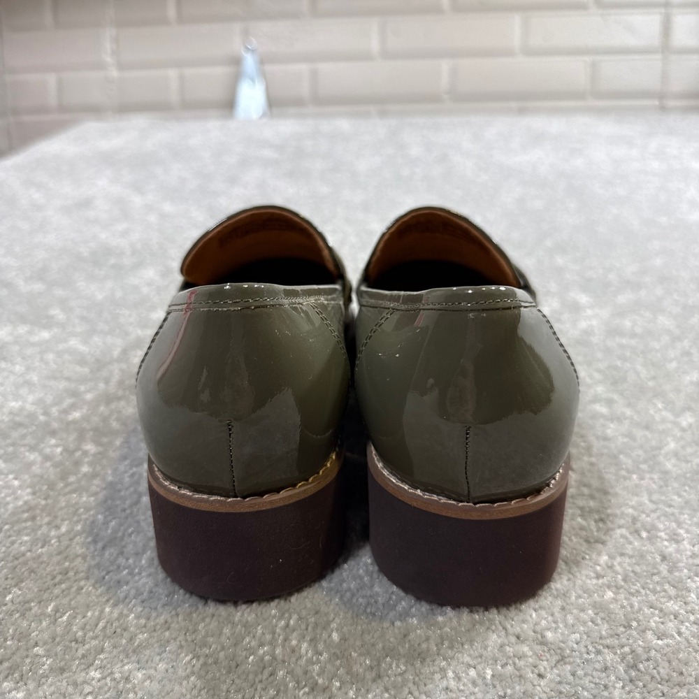 Vionic Cheryl Patent Leather Loafers Penny Lug Sole Olive Green Sz7 Comfort Shoe - Picture 10 of 13